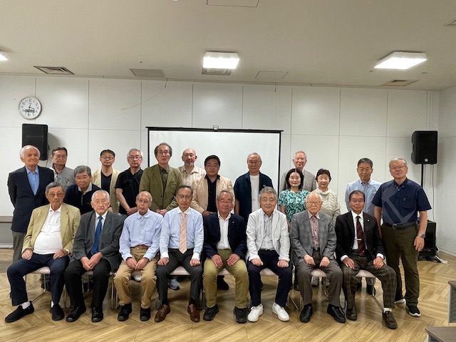 6月７日、第15回定期総会開催されました。