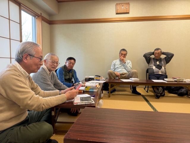 １月１７日(土)に今年最初の読書会を開催しました。